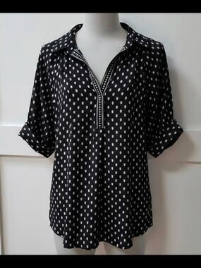 Max Studio Black and White Polka Dot Split-Neck Blouse